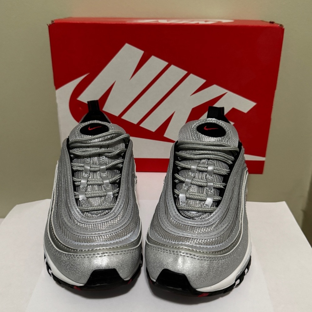 LIKE NEW Nike Air Max 97 “silver bullet” - Picture 2 of 6